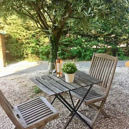 Appartamento Au Calme, Avec Terrasse Et Parking à Village Èze