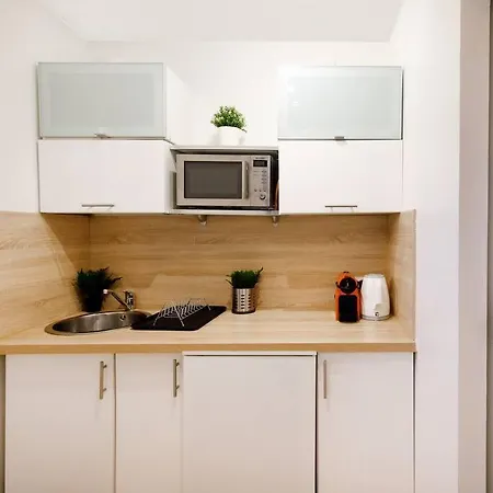 Apartment Au Calme, Avec Terrasse Et Parking A Village